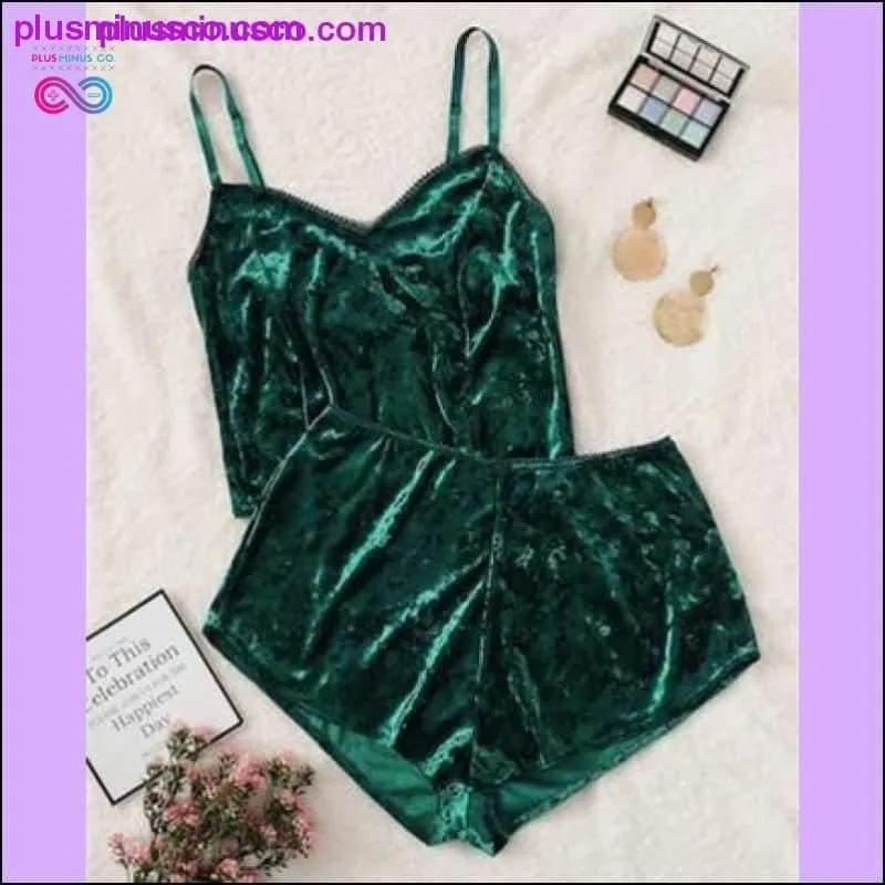 2pcs Velvet Sleepwear Sexy Spaghetti Strap Velvet Shorts