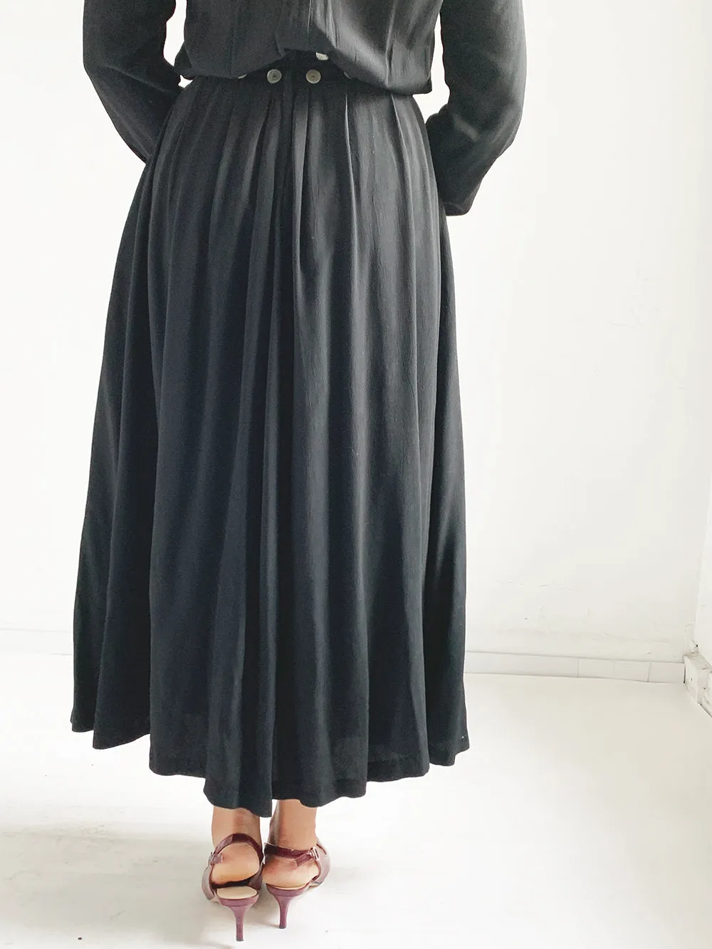 Davi Davich Black Crepe Rayon Maxi Dress With Button Belt