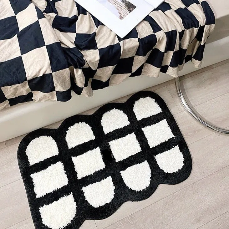 Funky Curved Checkered Mat