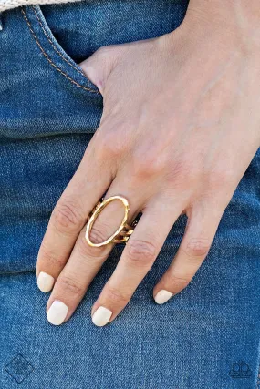 Paparazzi Center Chic Gold Ring