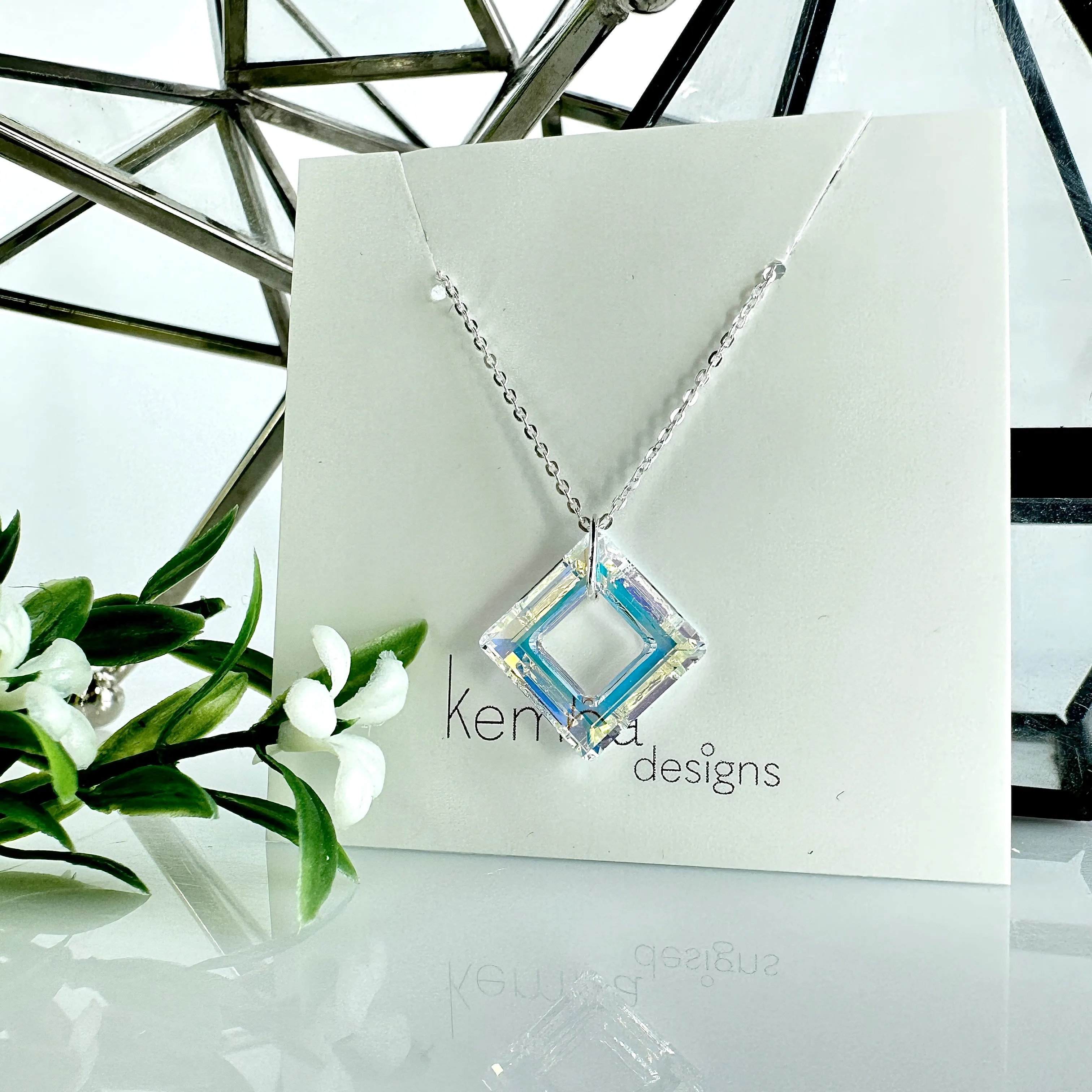 "Bright Square" Necklace (Iridescent)