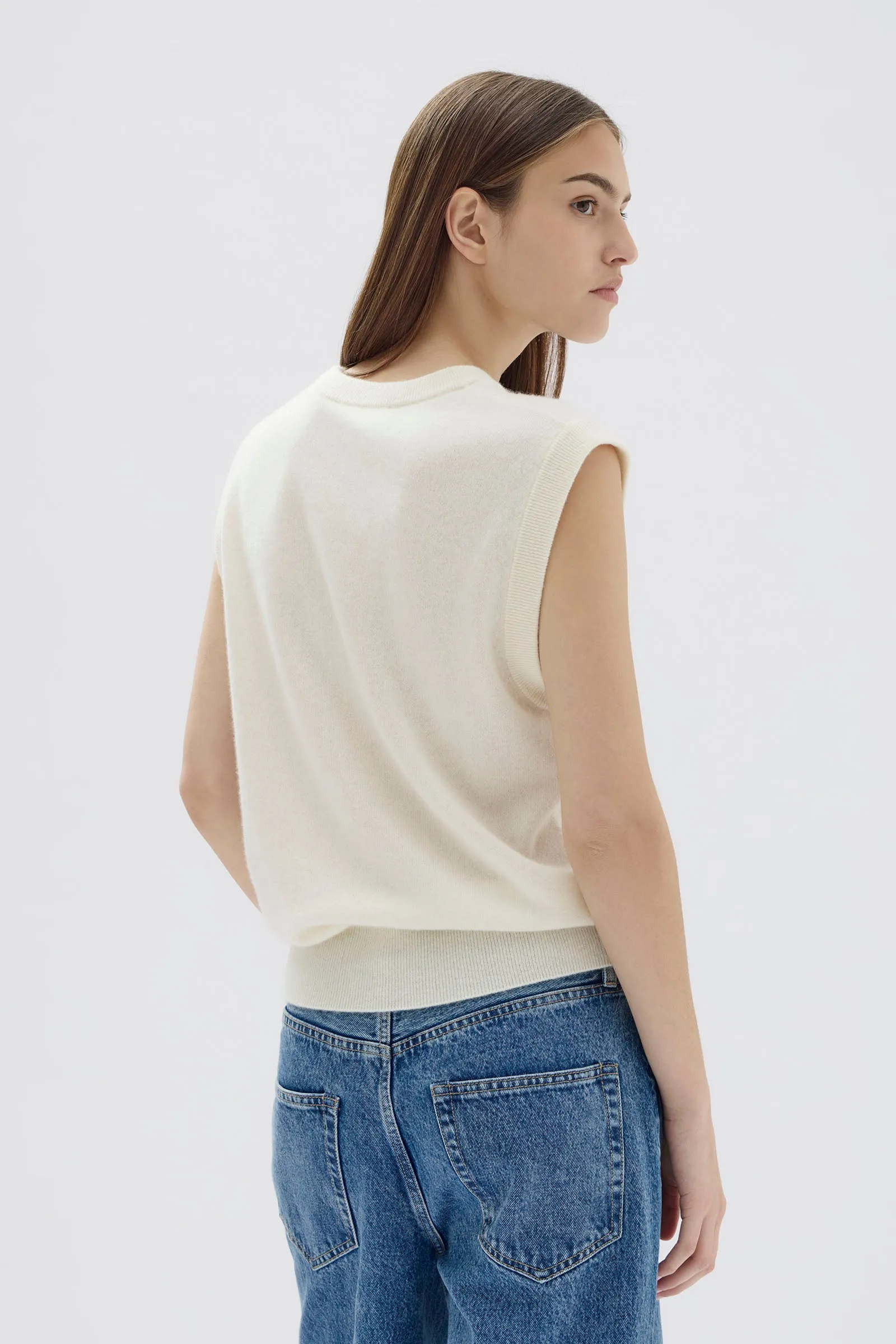 Relaxed Cashmere Vest