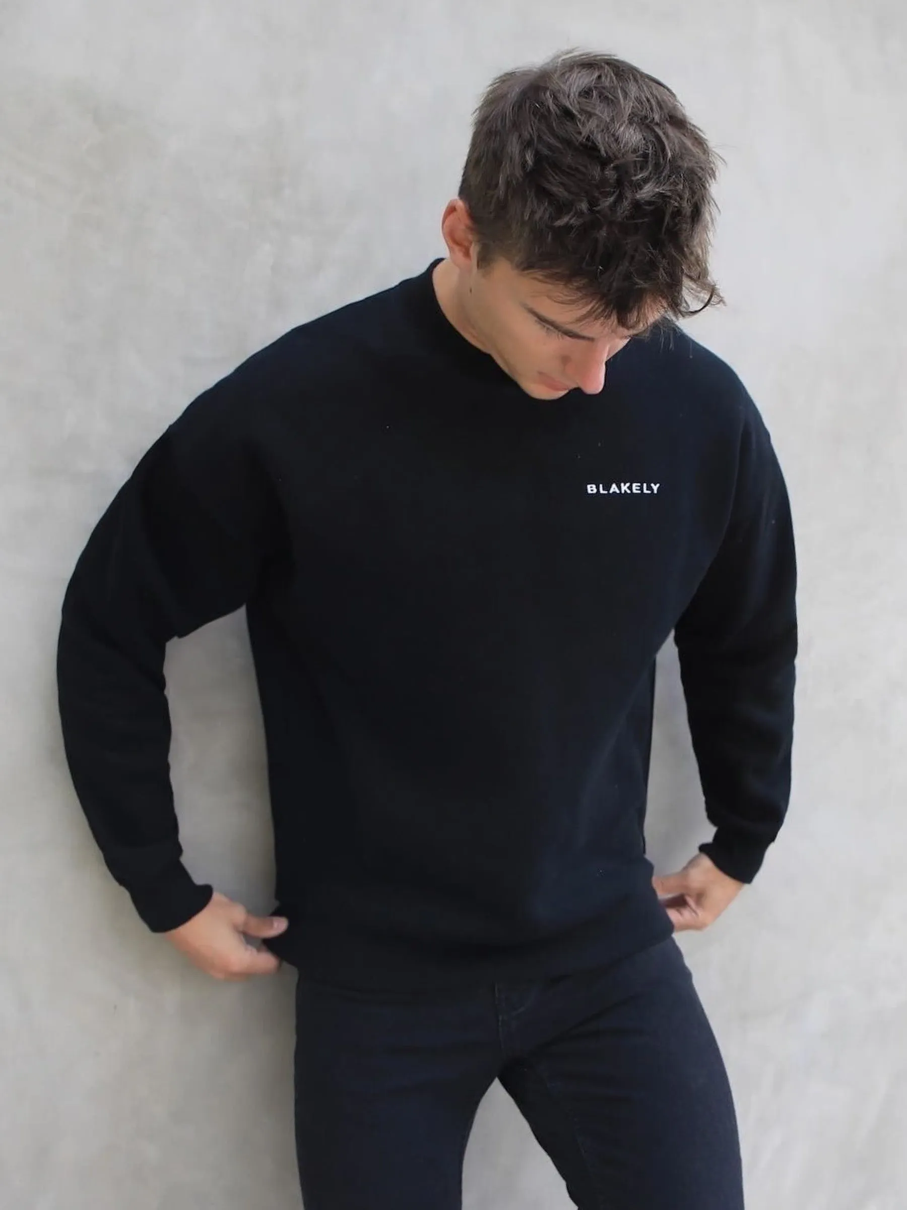 Series Relaxed Jumper - Black